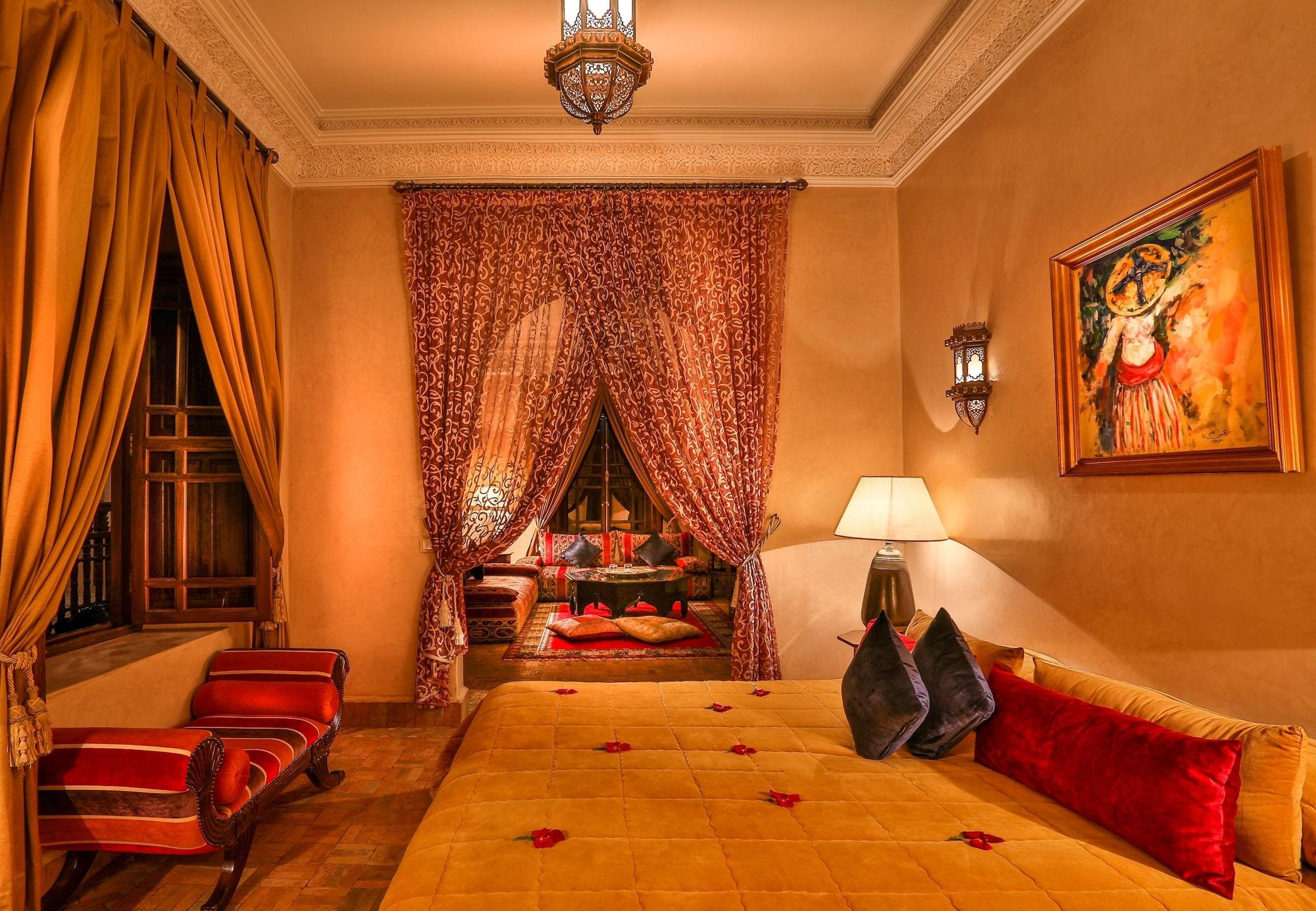Riad Kniza Марракеш Екстер'єр фото The interior of the hotel